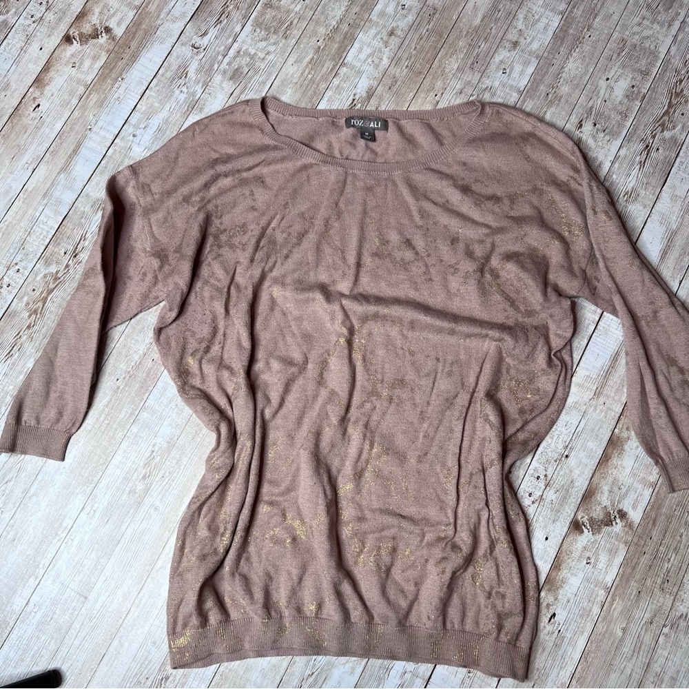 💚Roz & Ali tan/shimmery gold sweater